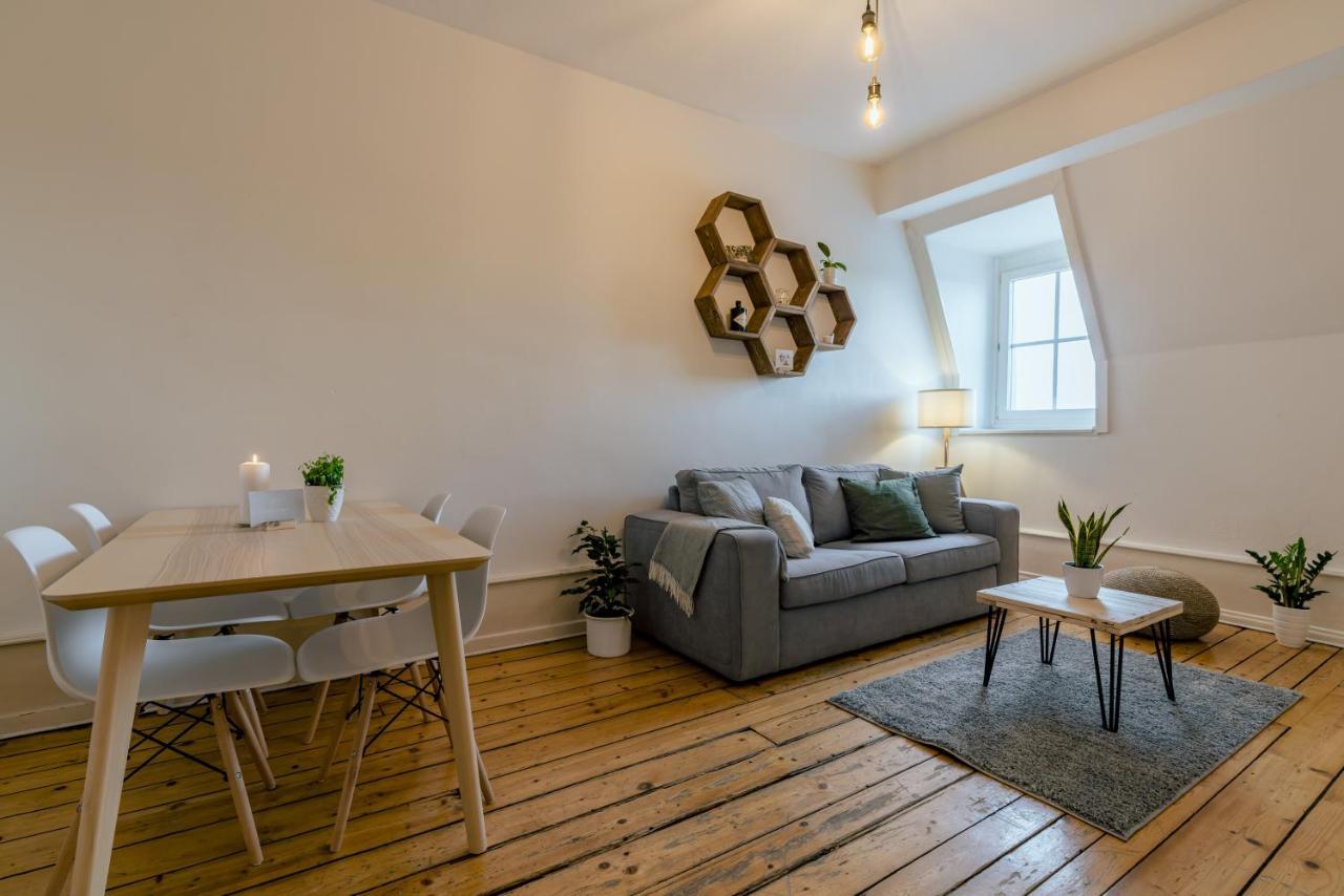 Eigene Wohnung Im Stadtzentrum Mit Wunderschoener Dachterrasse 比尔 外观 照片