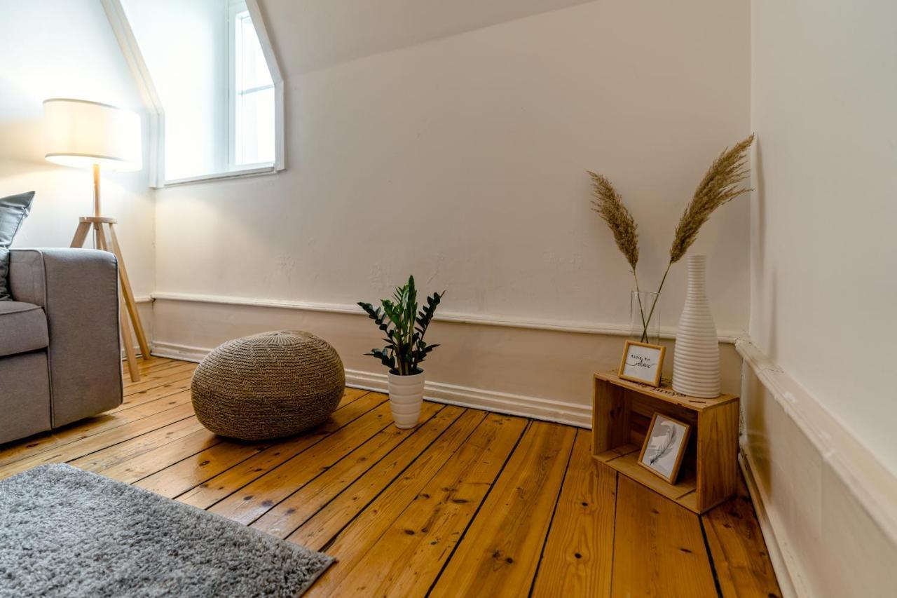 Eigene Wohnung Im Stadtzentrum Mit Wunderschoener Dachterrasse 比尔 外观 照片